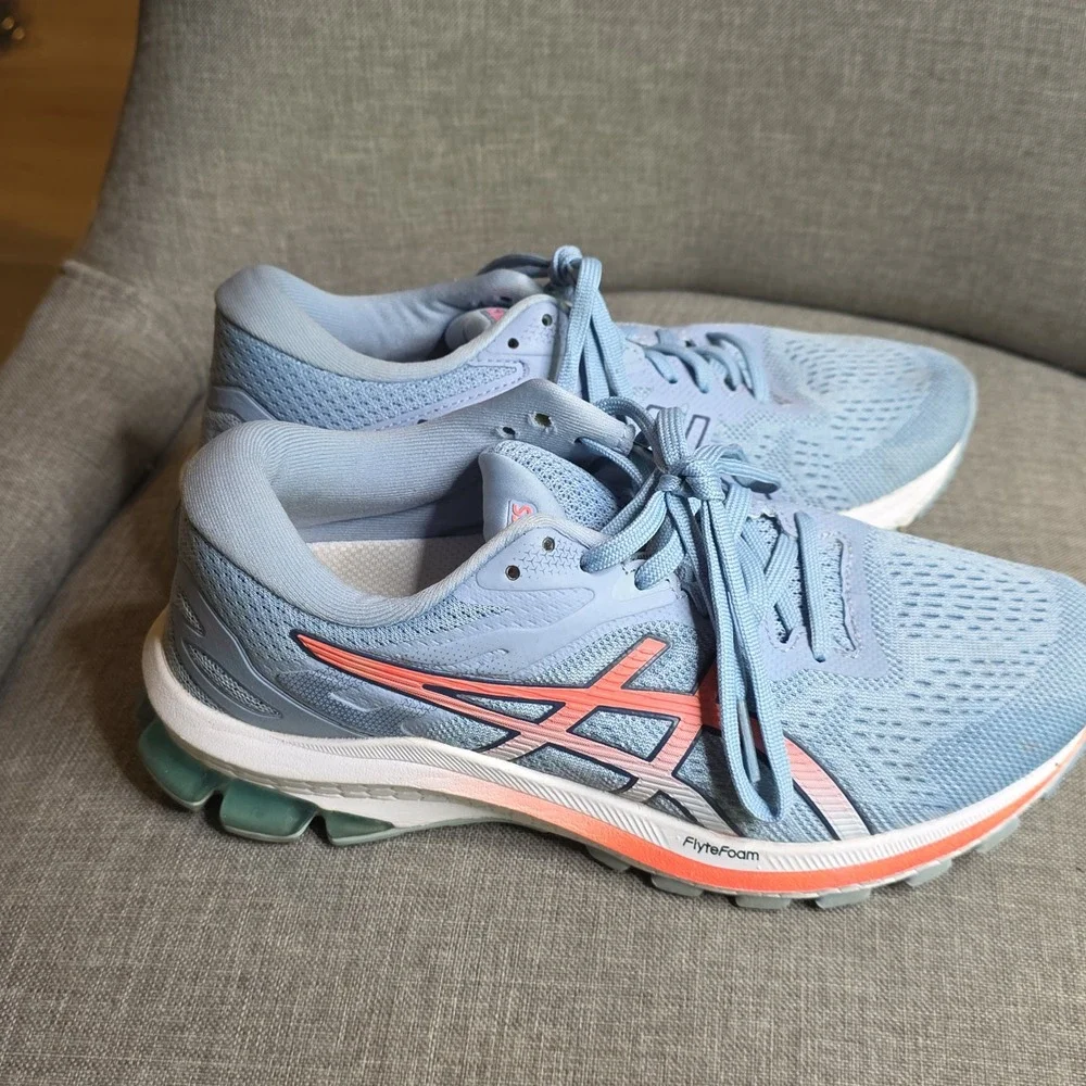 Asics kayano white